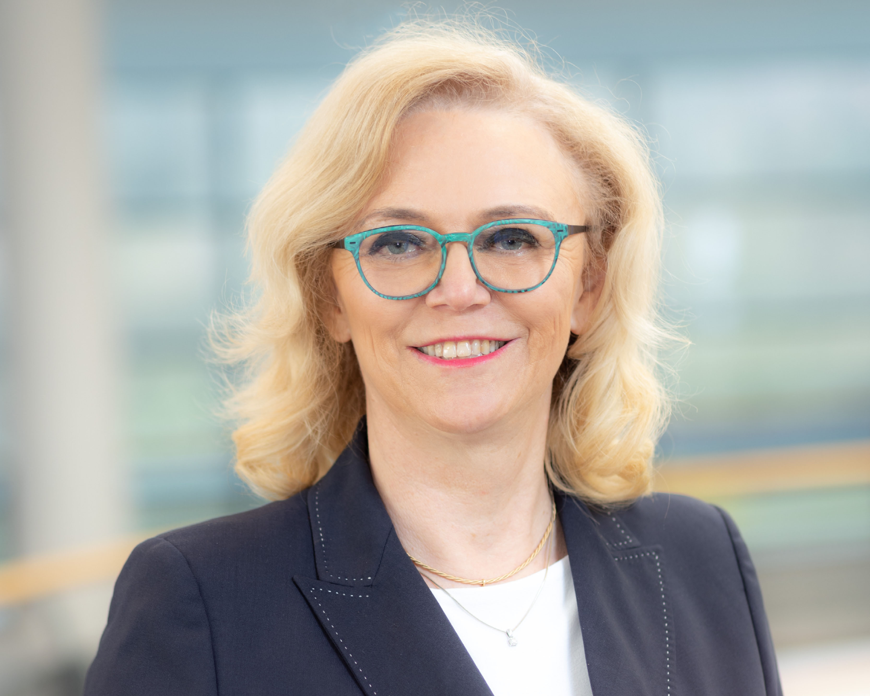 Das Bild zeigt Dr. Annette Rommel.