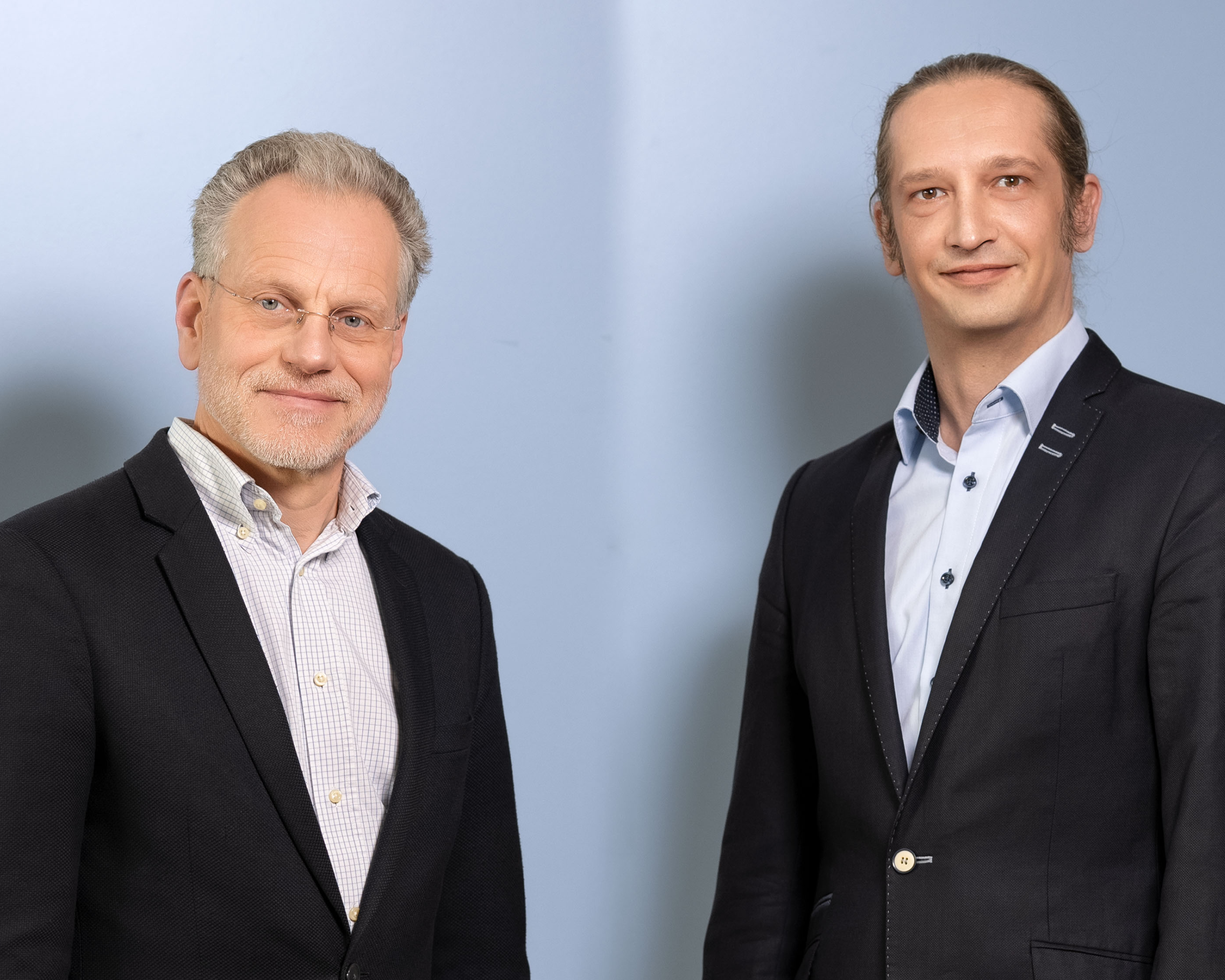 Auf dem Bild sind die beiden Vorstandsvorsitzenden des Zi zu sehen, Herr Dr. von Stillfried und Herr Czihal.