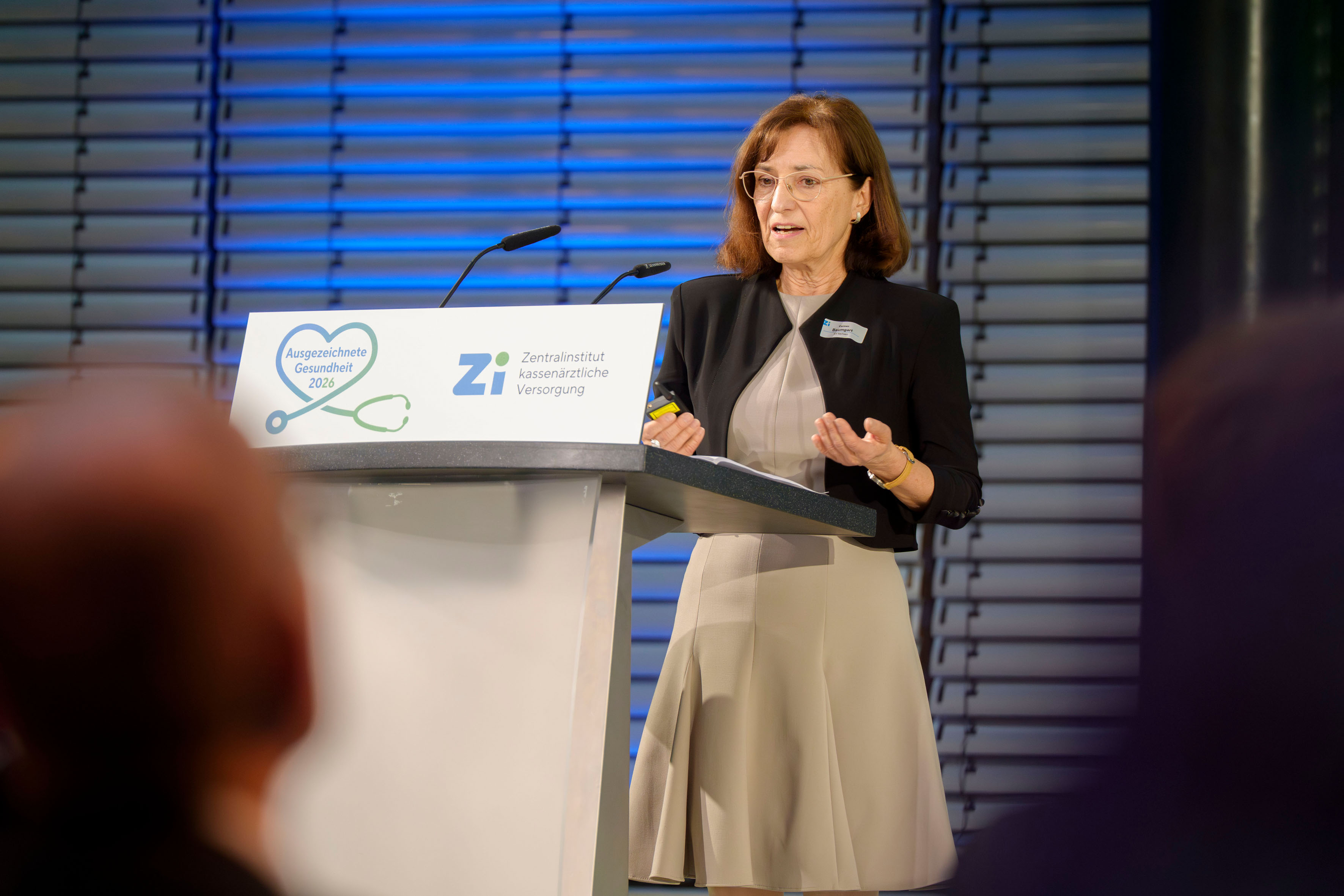 Carmen Baumgart während ihres Vortrags.