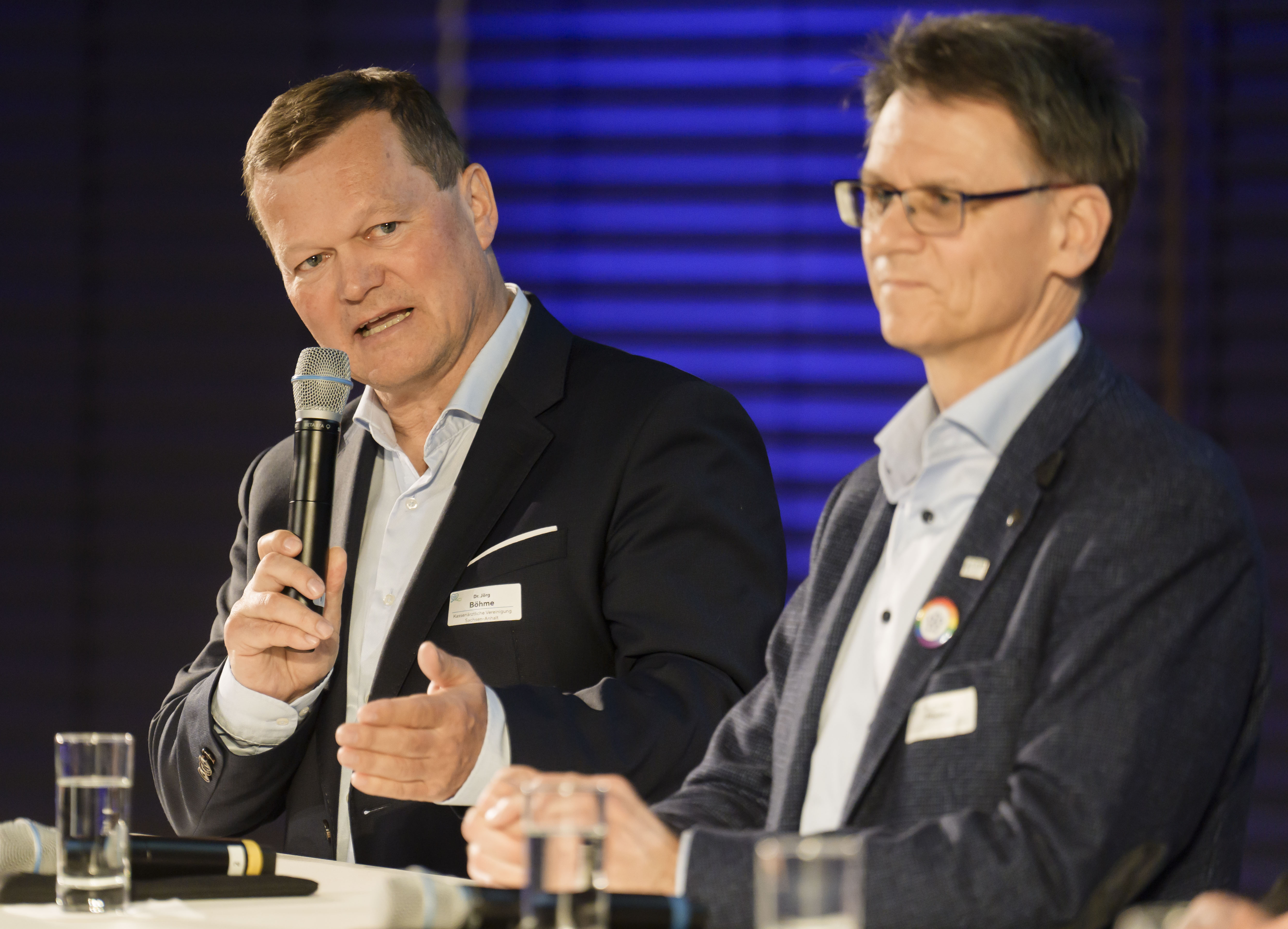Dr. Böhme spricht beim Event ‚Ausgezeichnete Gesundheit‘ 2025 im Allianz Forum Berlin