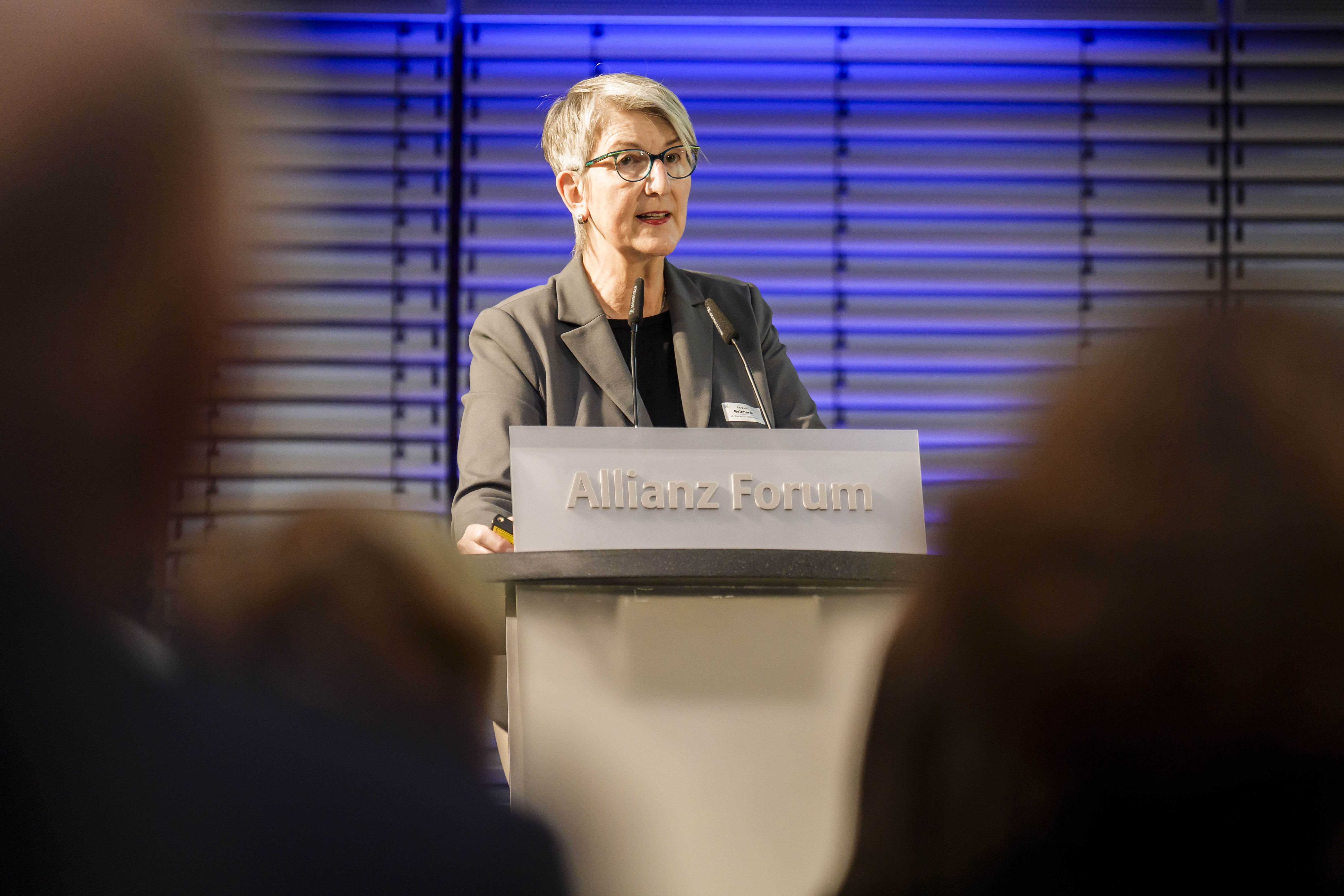 Dr. Doris Reinhardt von der KV Baden-Württemberg am Rednerpult