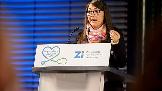 Anna Menge während ihres Vortrags.